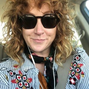 Meet your Posher, Ashley